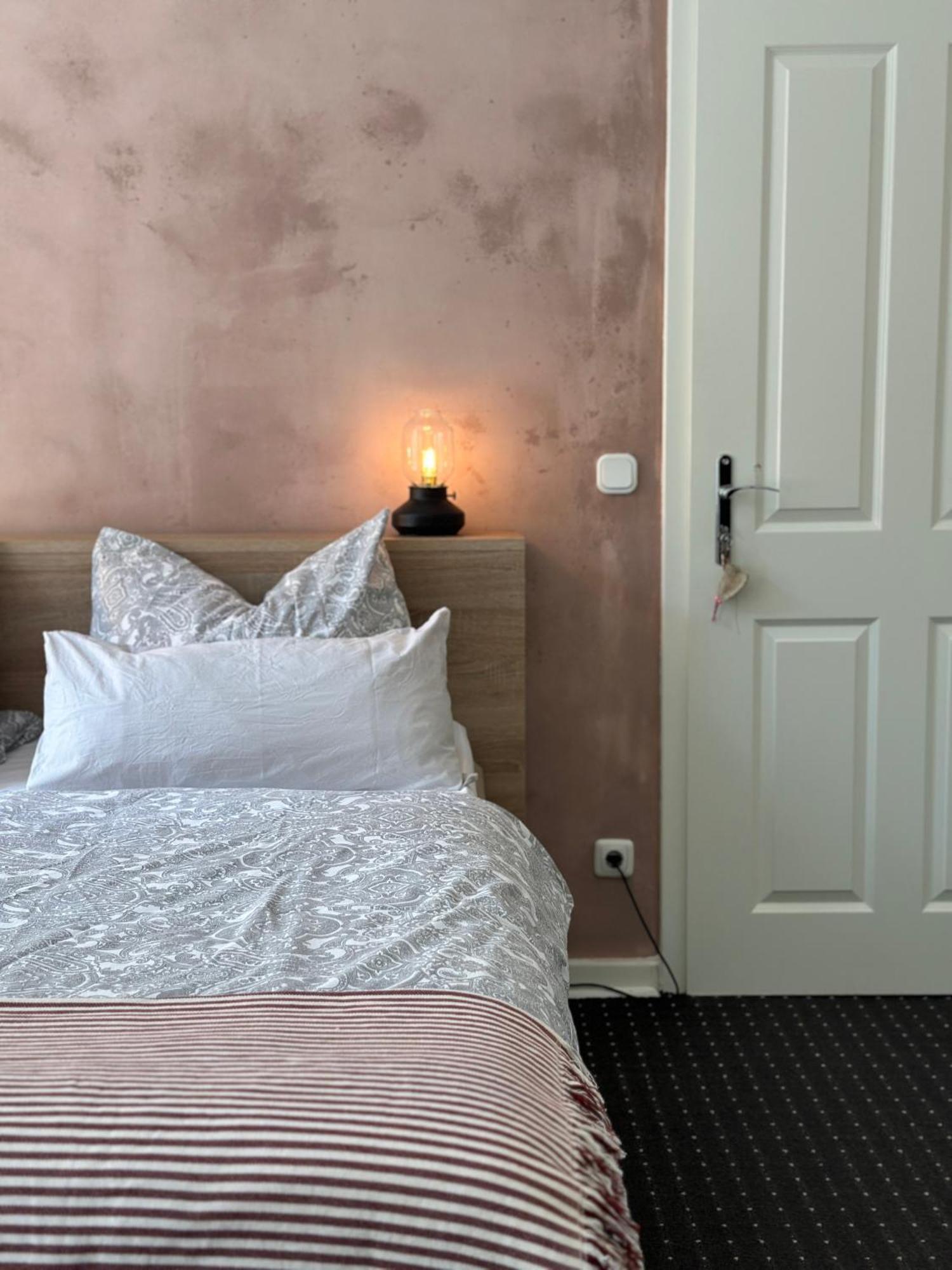 Bed and Breakfast Altes Pastorat Barmstedt Exterior foto