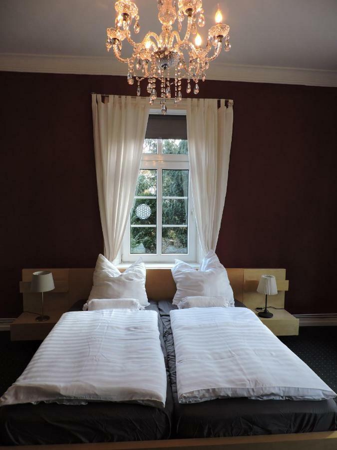 Bed and Breakfast Altes Pastorat Barmstedt Exterior foto